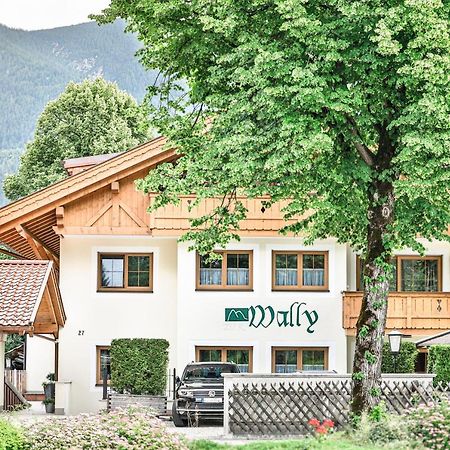 Ferienwohnungen "Zur Wally" Garmisch-Partenkirchen Buitenkant foto
