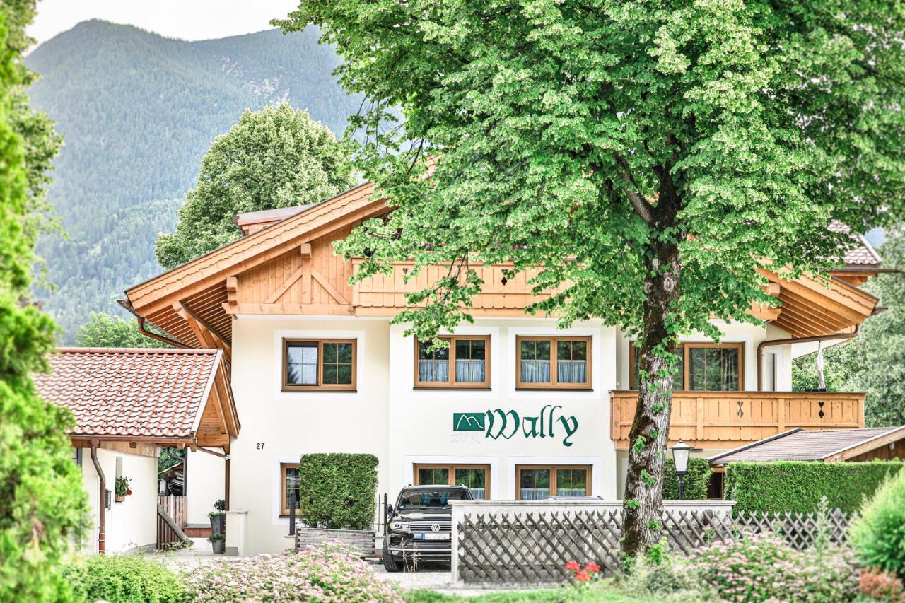 Ferienwohnungen "Zur Wally" Garmisch-Partenkirchen Buitenkant foto